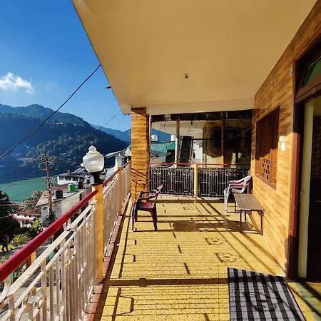 Hotel Surya Lake View Nainital Extérieur photo