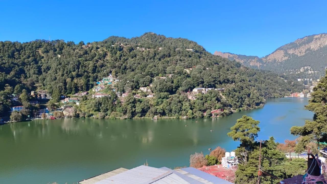 Hotel Surya Lake View Nainital Extérieur photo